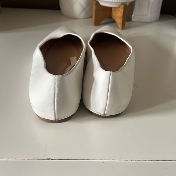 A new day white flats size 8.5 - Picture 4 of 8